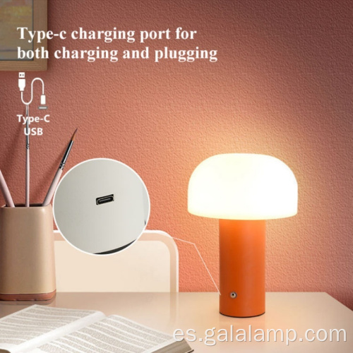 Lámpara de mesa decorativa recargable con diseño de pantalla de cúpula